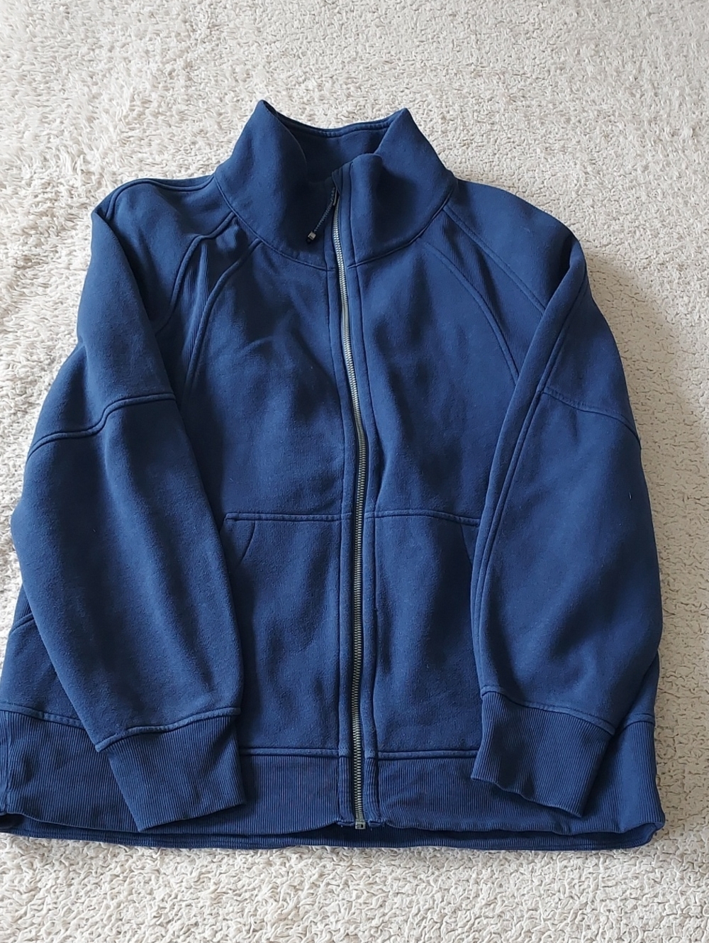LULULEMON long full zip scuba